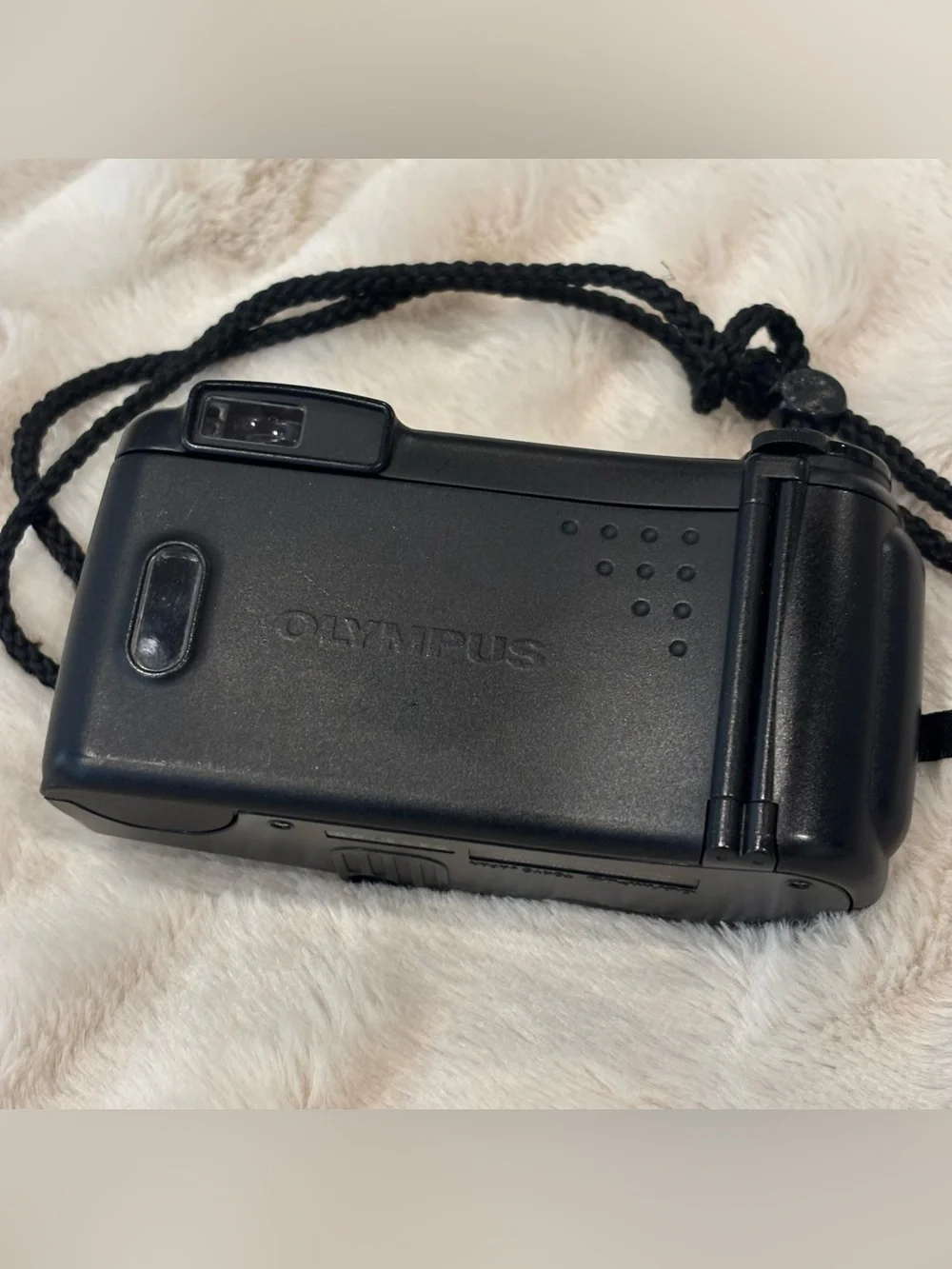 Olympus Superzoom 760 Auto Focus 35-76mm Film Camera